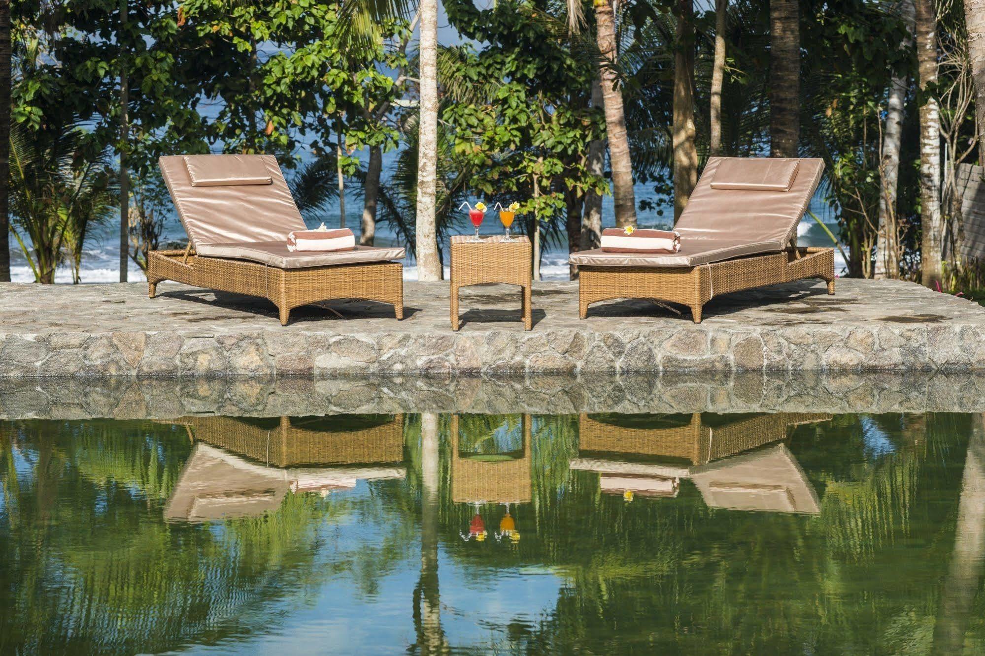 Вілла Melaya Estate By Lifestyleretreats Penginuman Екстер'єр фото